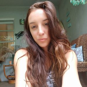 Meet your Posher, Queenie